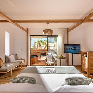Zimmer mit Kingsize-Bett
